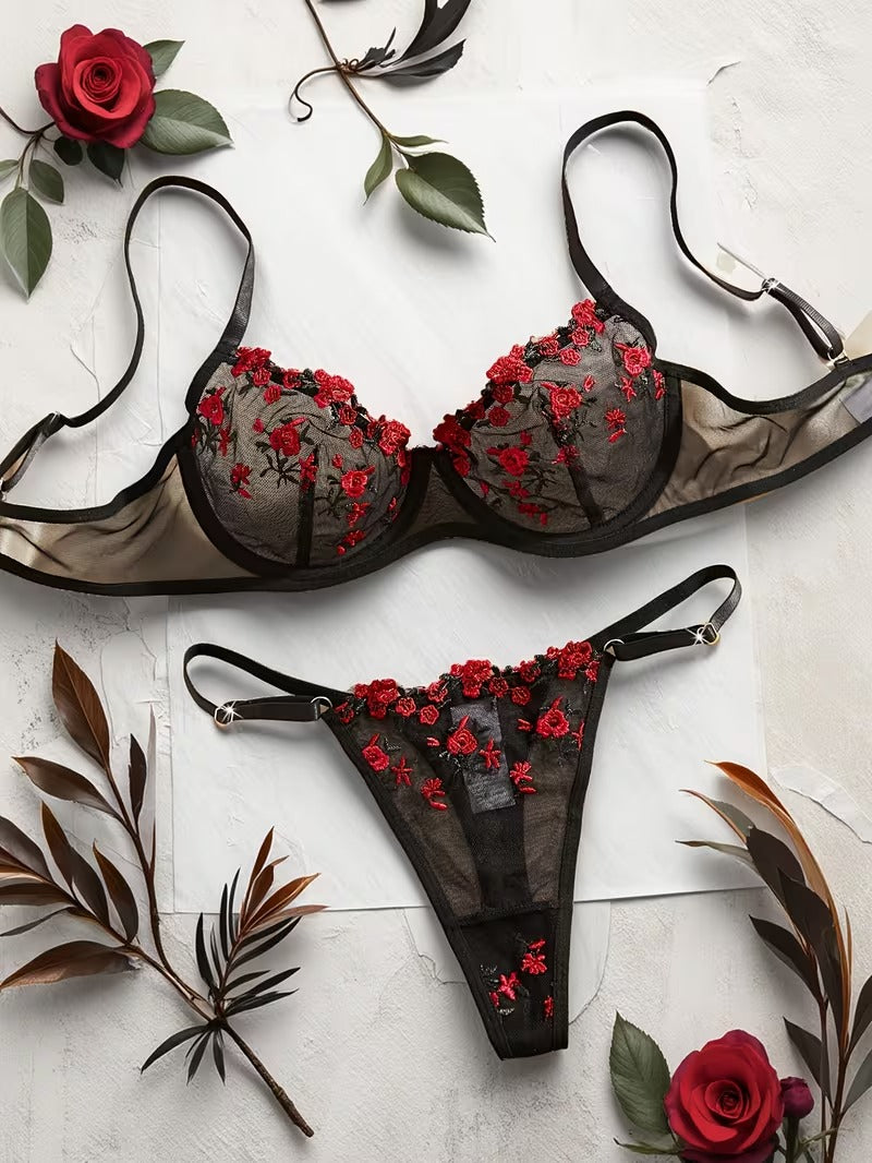 Camila - Conjunto de lencería bordada con malla transparente