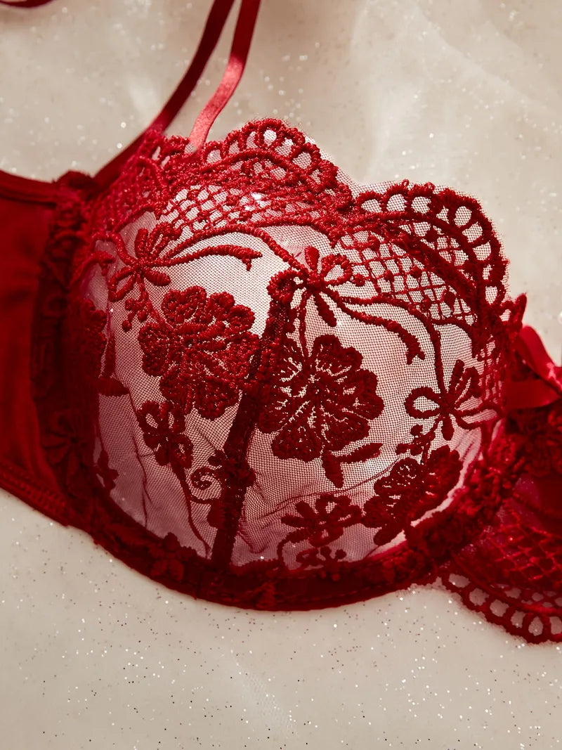 Carla - Conjunto borgoña edición San Valentín | Piel Canela | Imagen 4